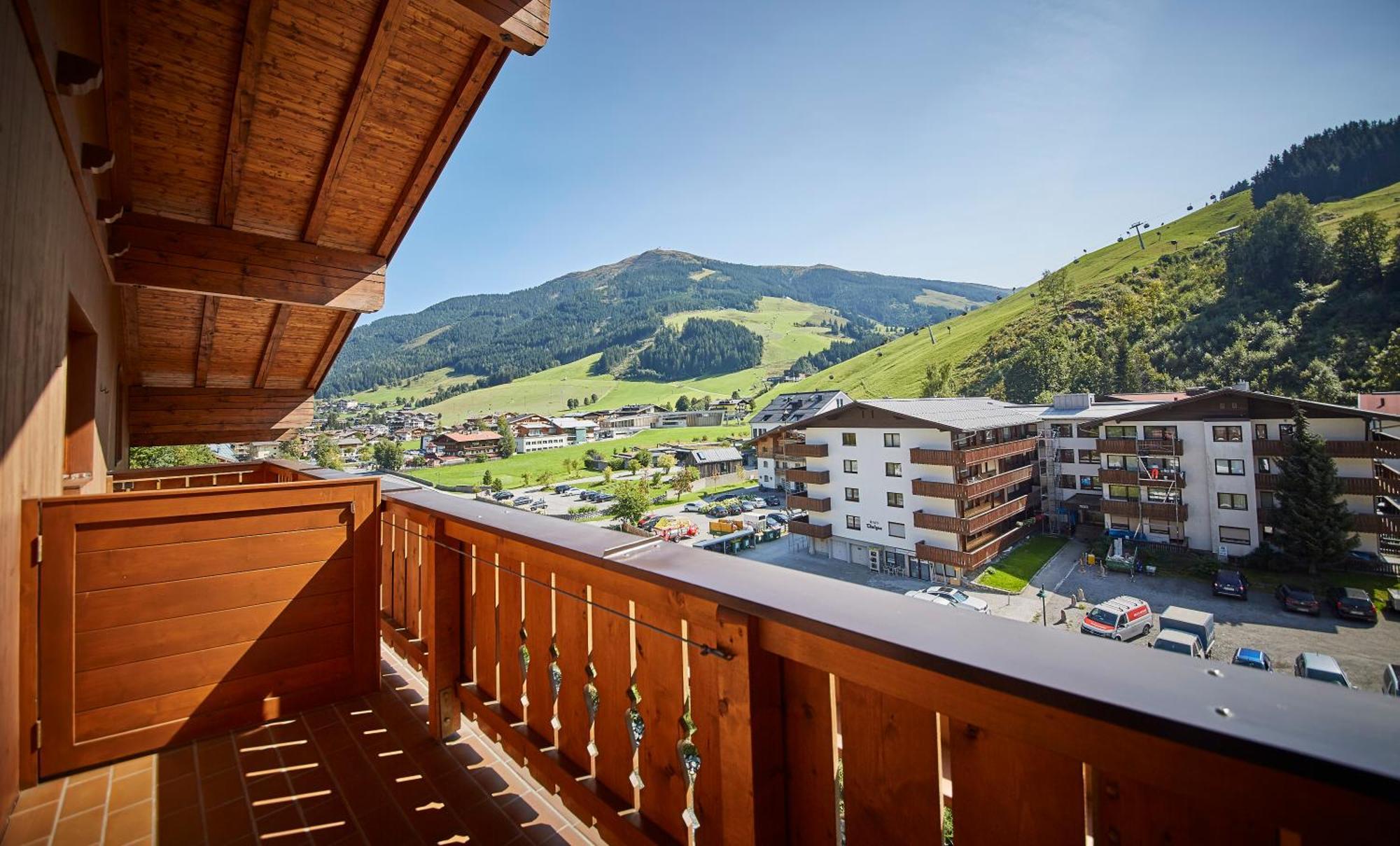 Apart-Hotel Forellenhof ザールバッハ・ヒンターグレム 部屋 写真